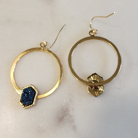 New Anthropologie Gold Druzy Earrings - Picture 3 of 4